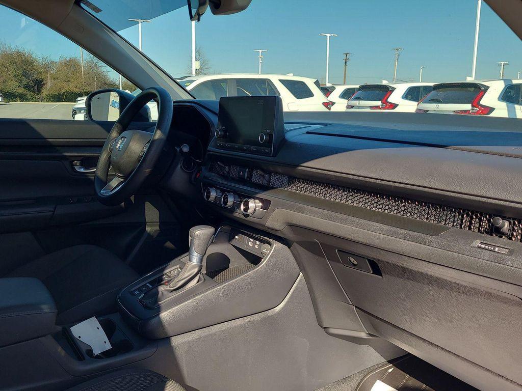 used 2025 Honda CR-V car, priced at $30,369