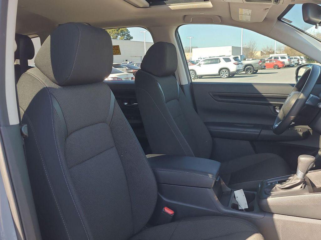 used 2025 Honda CR-V car, priced at $30,369