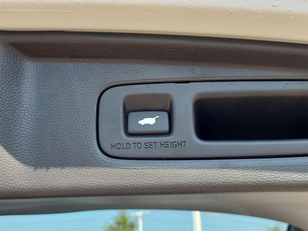 new 2026 Honda CR-V Hybrid car, priced at $38,795