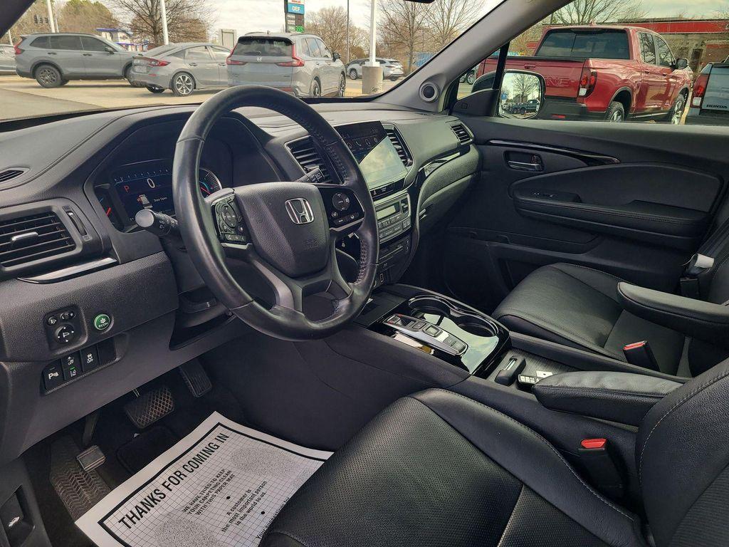 used 2019 Honda Pilot car, priced at $24,156