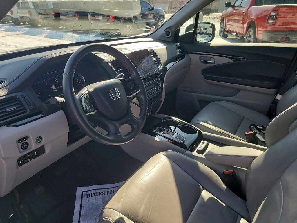 used 2020 Honda Pilot car, priced at $24,679