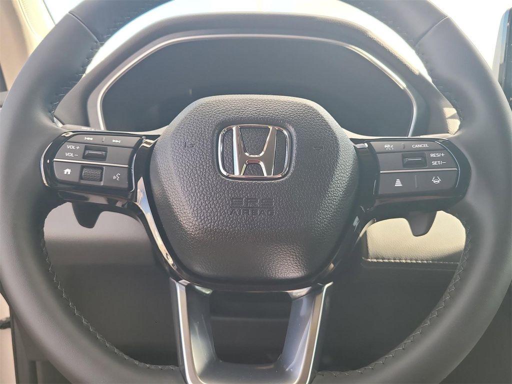 new 2025 Honda Pilot car, priced at $45,450