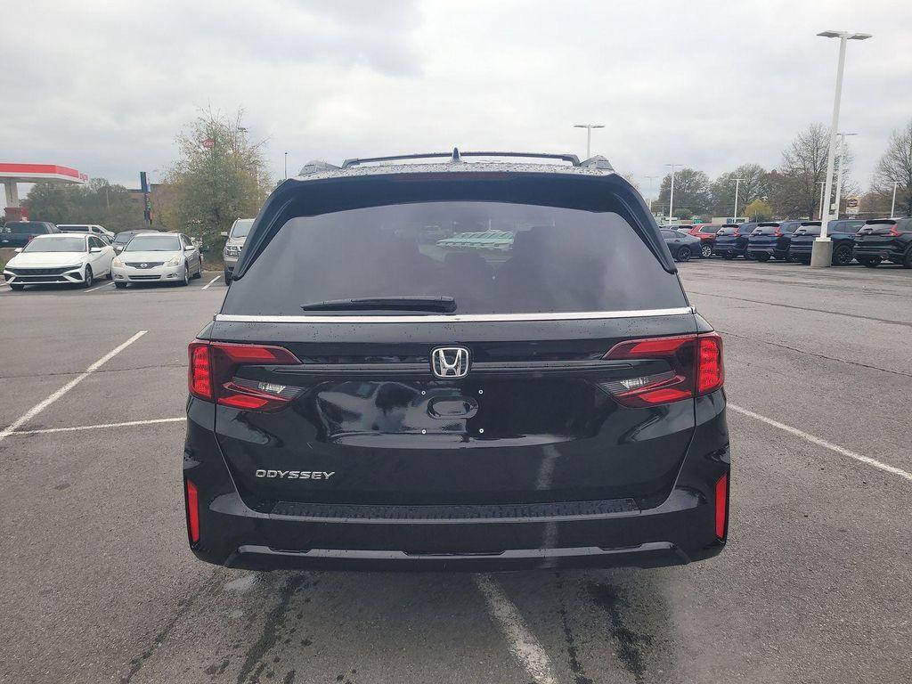 new 2026 Honda Odyssey car, priced at $42,184
