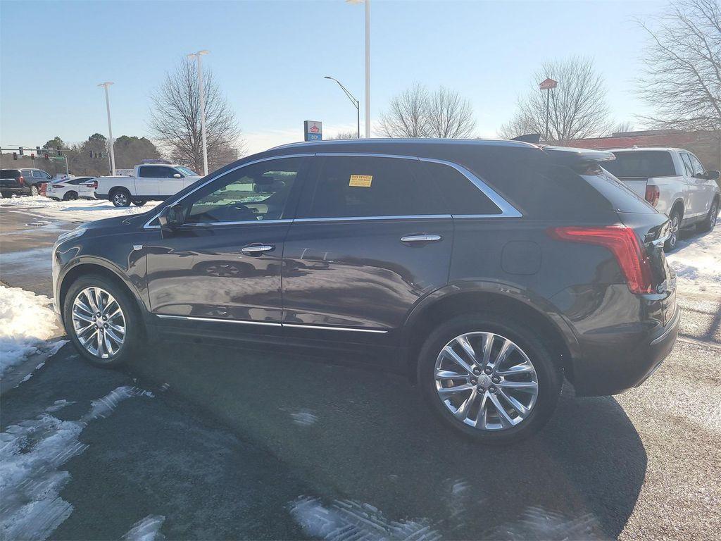 used 2017 Cadillac XT5 car, priced at $19,175