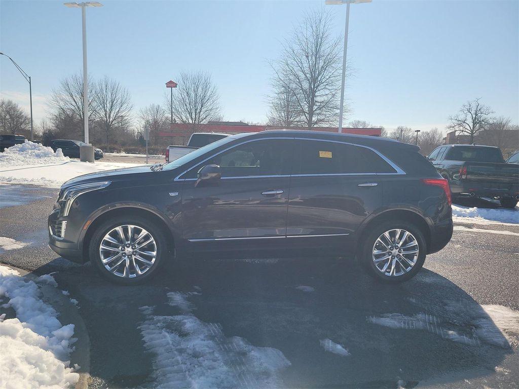 used 2017 Cadillac XT5 car, priced at $19,175