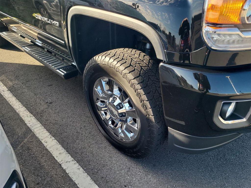 used 2017 GMC Sierra 2500 car, priced at $45,987