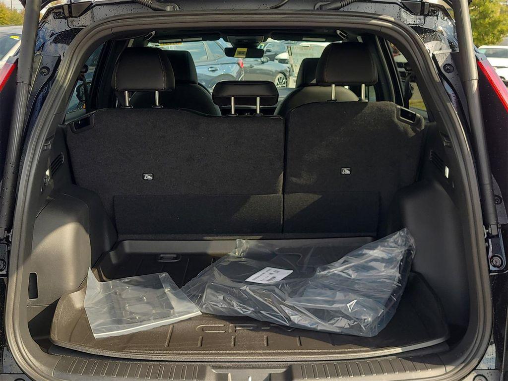 new 2026 Honda CR-V Hybrid car, priced at $40,175