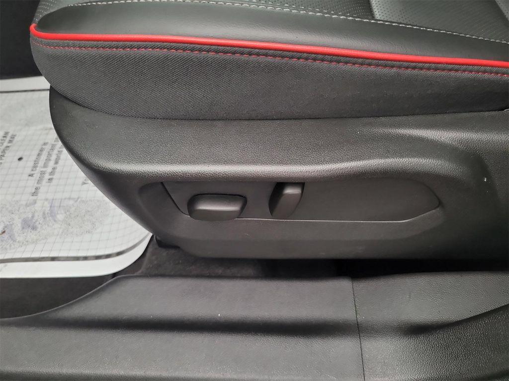 used 2023 Buick Envision car, priced at $25,630