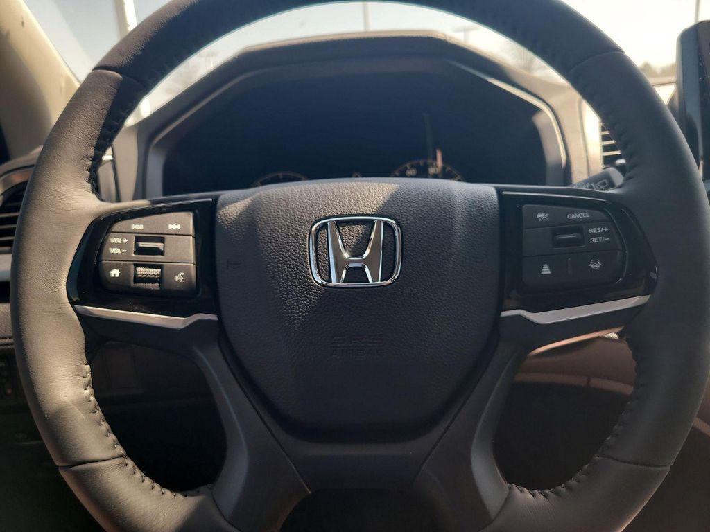 new 2026 Honda Odyssey car, priced at $41,738