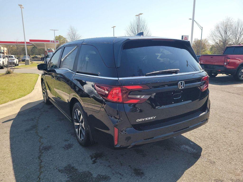 new 2026 Honda Odyssey car, priced at $41,738