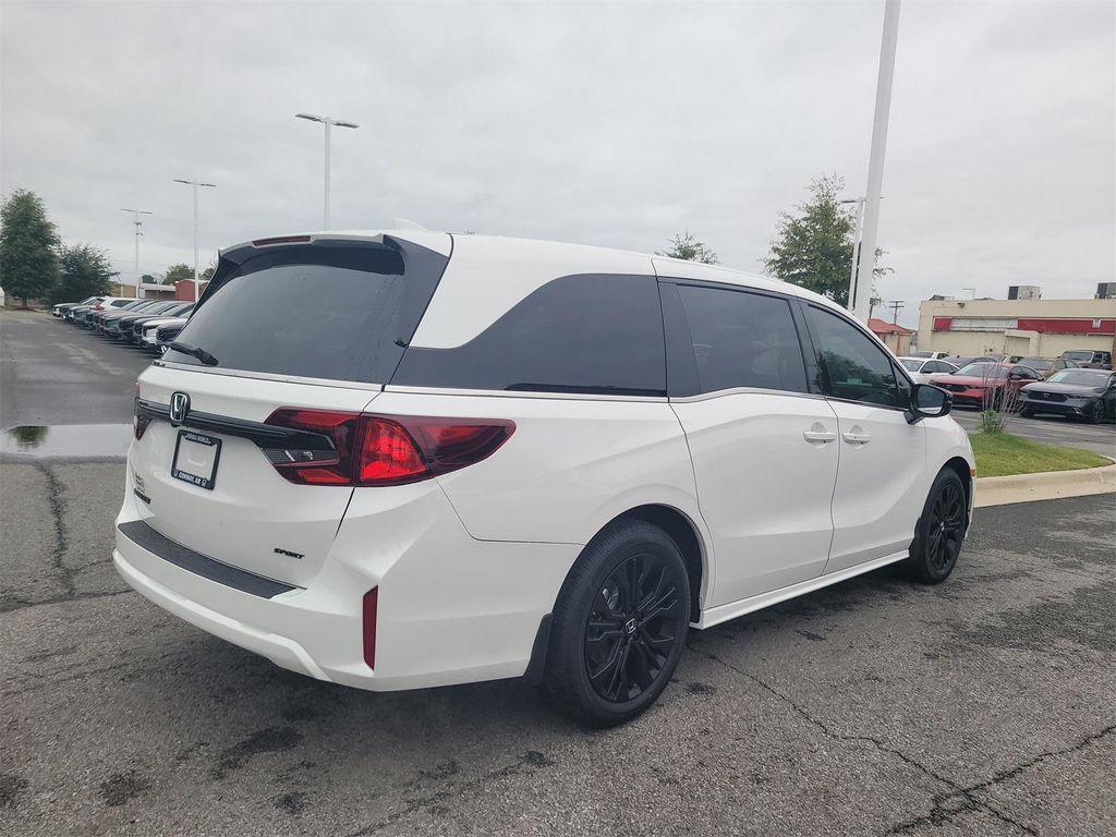 new 2026 Honda Odyssey car, priced at $45,845