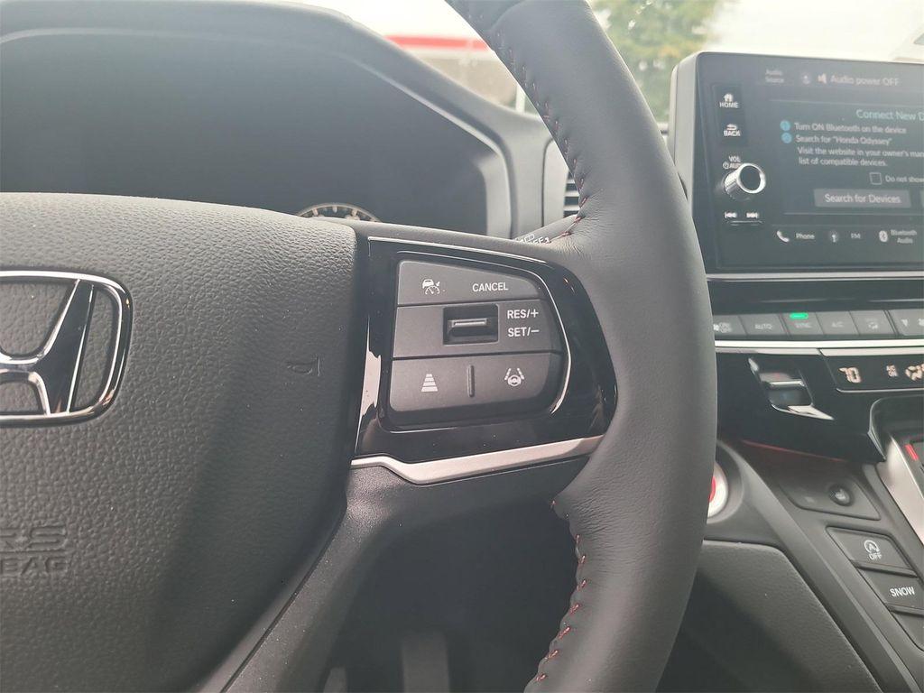 new 2026 Honda Odyssey car, priced at $45,845