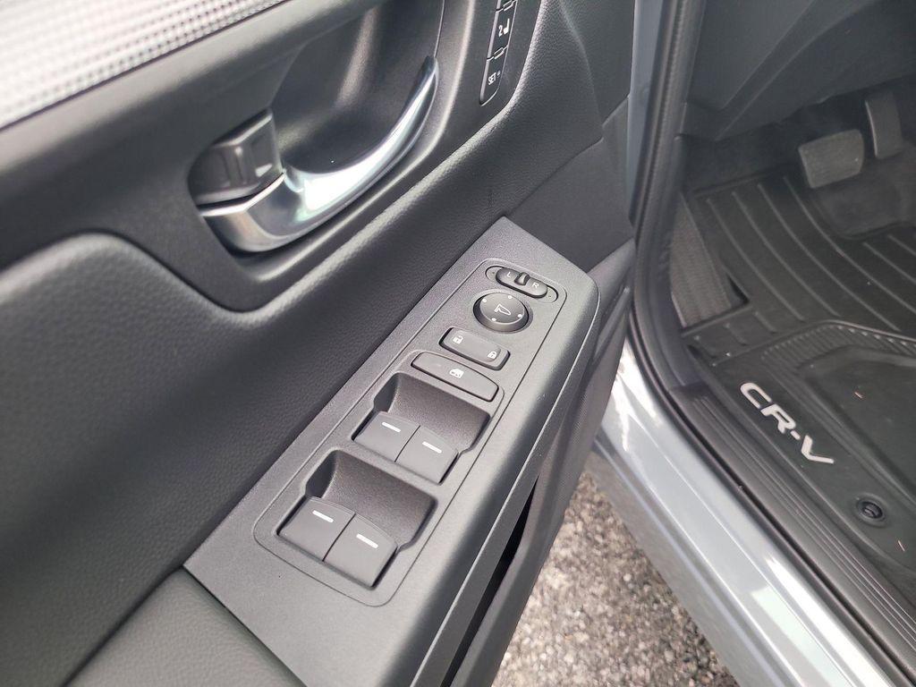 new 2026 Honda CR-V Hybrid car, priced at $40,116