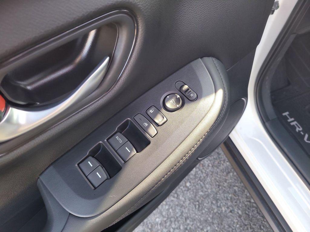 new 2026 Honda HR-V car, priced at $28,520