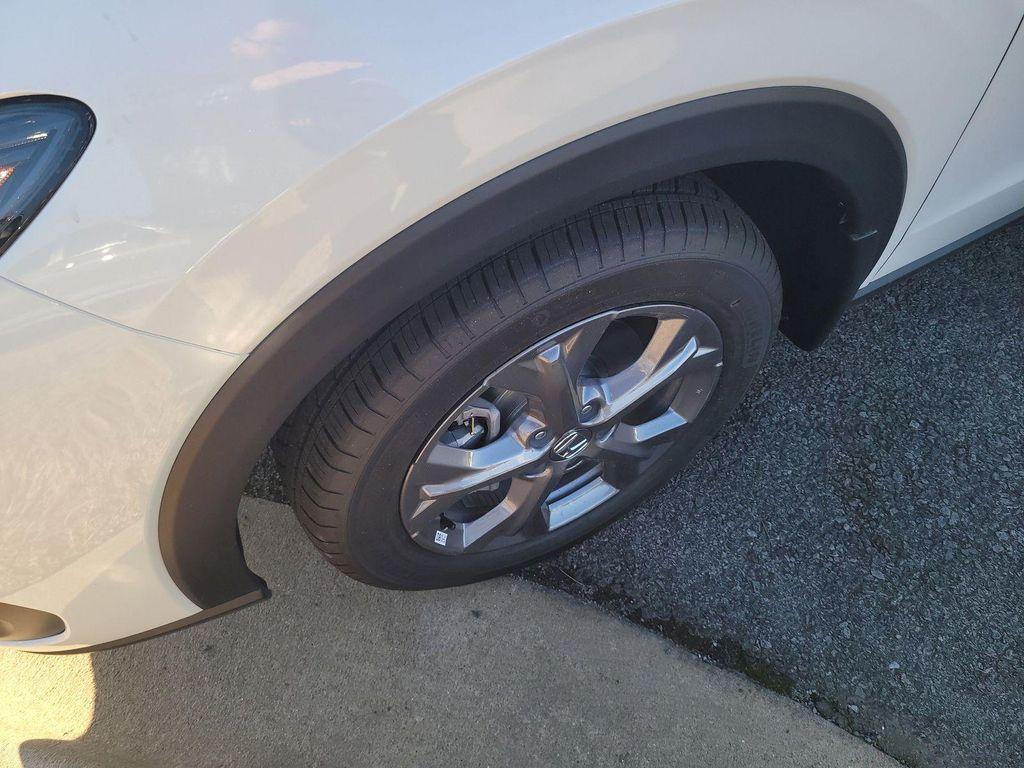 new 2026 Honda HR-V car, priced at $28,520