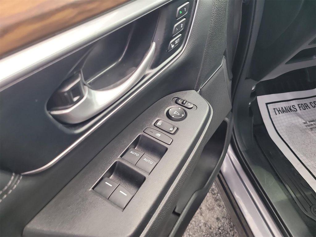 used 2021 Honda CR-V car, priced at $22,984