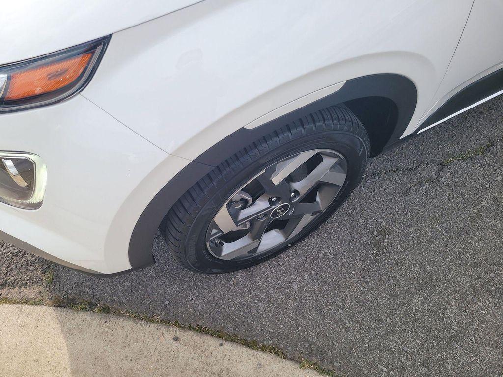 used 2024 Hyundai Venue car, priced at $20,298