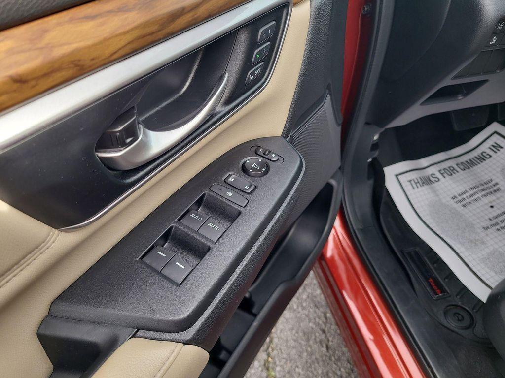 used 2017 Honda CR-V car, priced at $18,366