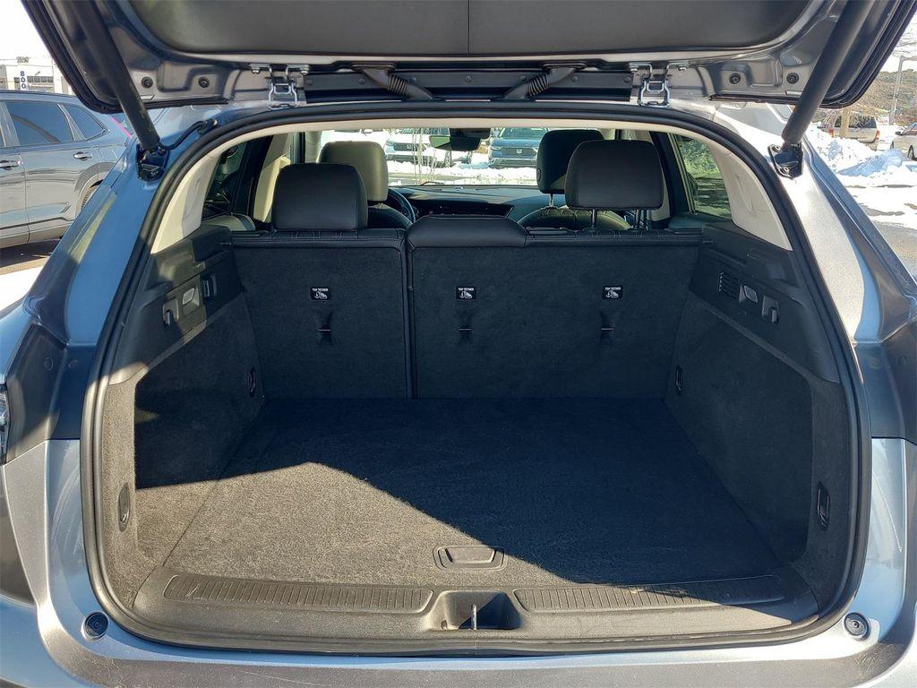 used 2022 Buick Envision car, priced at $24,521