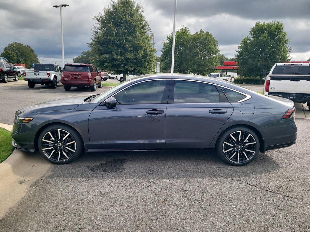 new 2025 Honda Accord Hybrid car, priced at $37,450