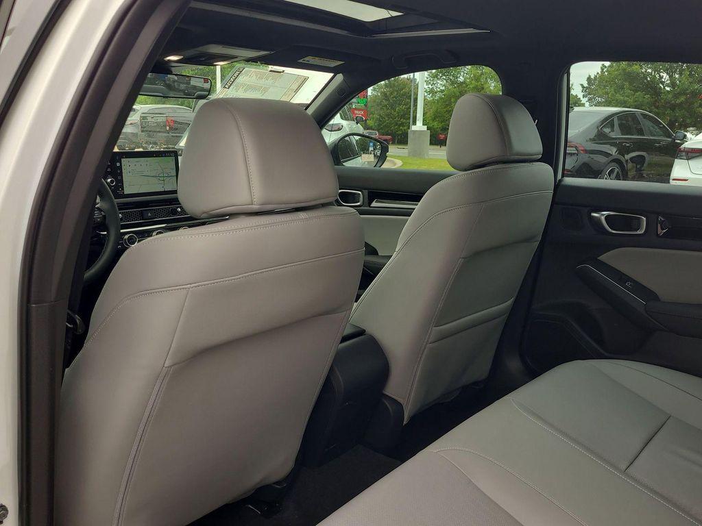 new 2026 Honda Civic Hybrid car, priced at $33,545