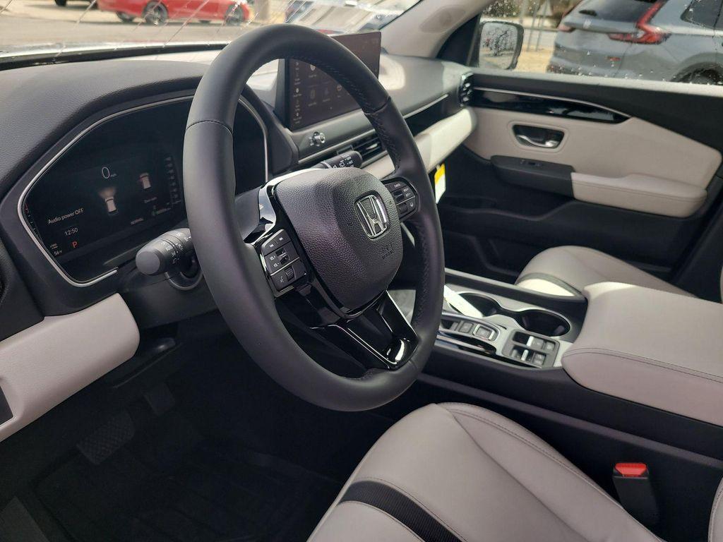 new 2026 Honda Pilot car, priced at $46,740