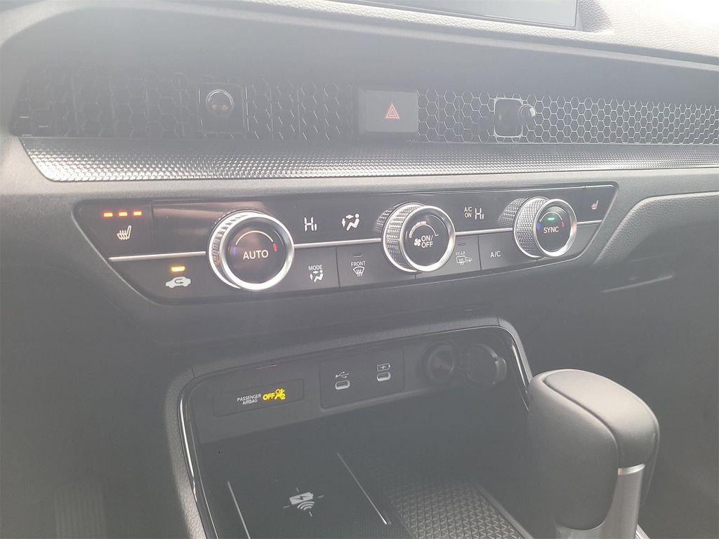 new 2026 Honda CR-V Hybrid car, priced at $40,250