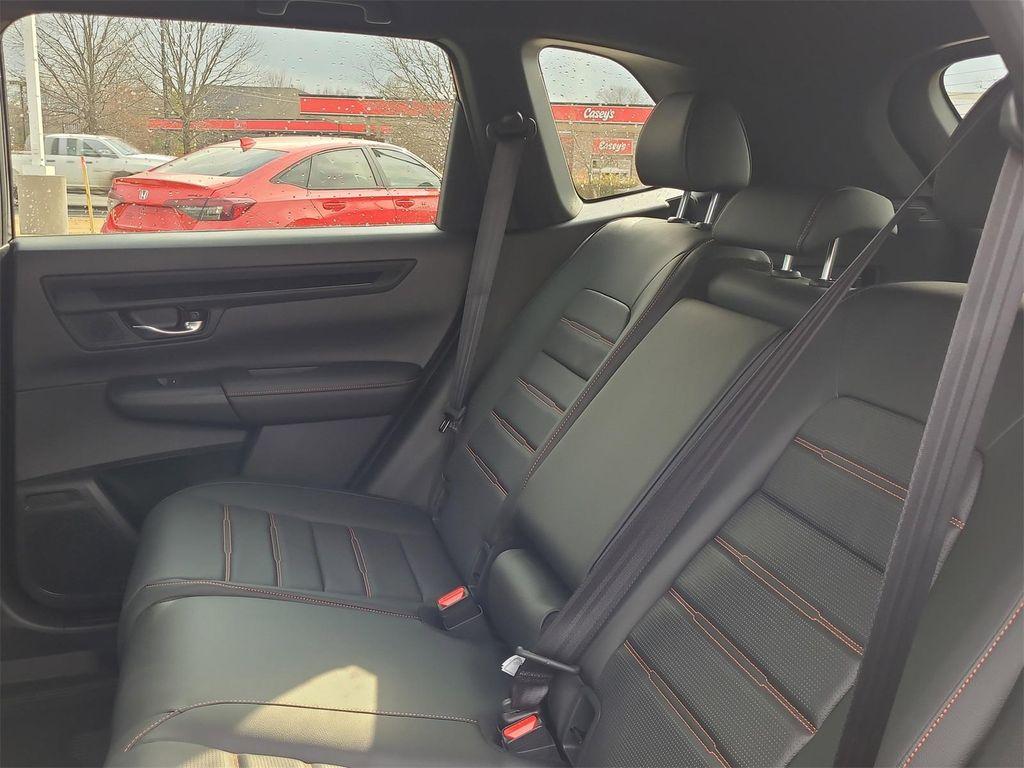 new 2026 Honda CR-V Hybrid car, priced at $40,175