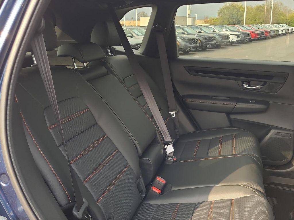 new 2026 Honda CR-V Hybrid car, priced at $40,175