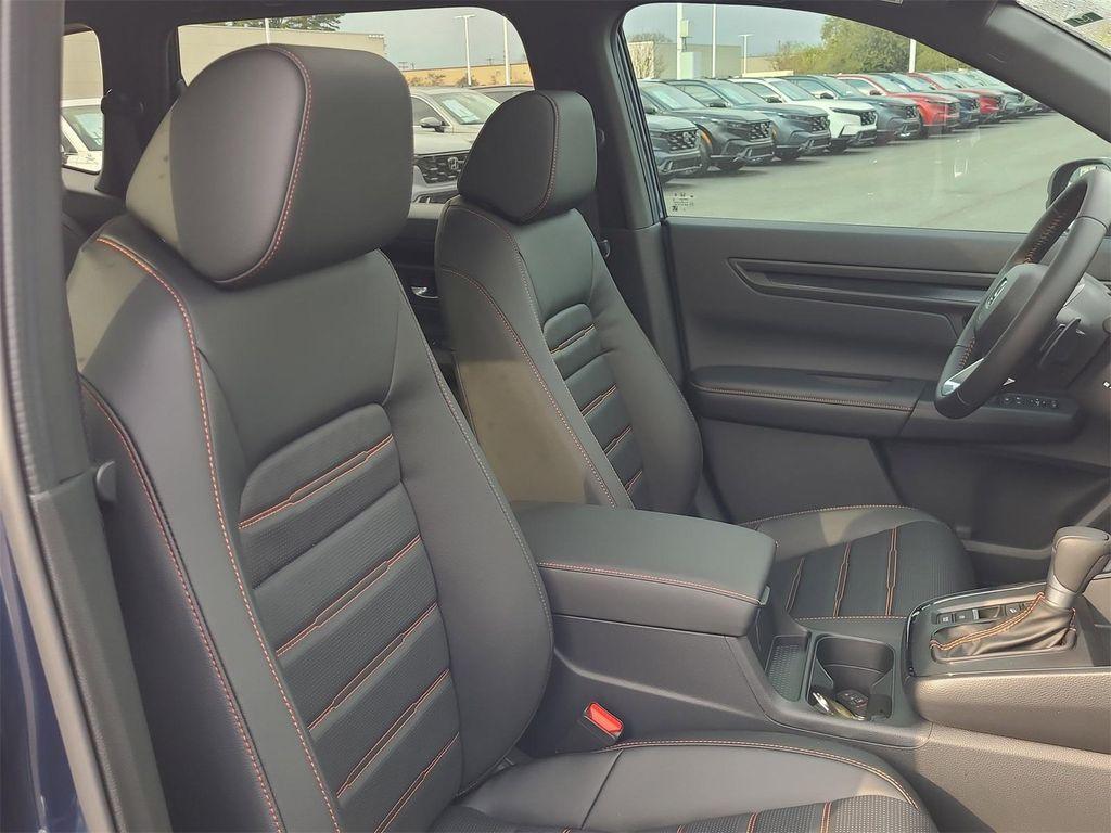 new 2026 Honda CR-V Hybrid car, priced at $40,175