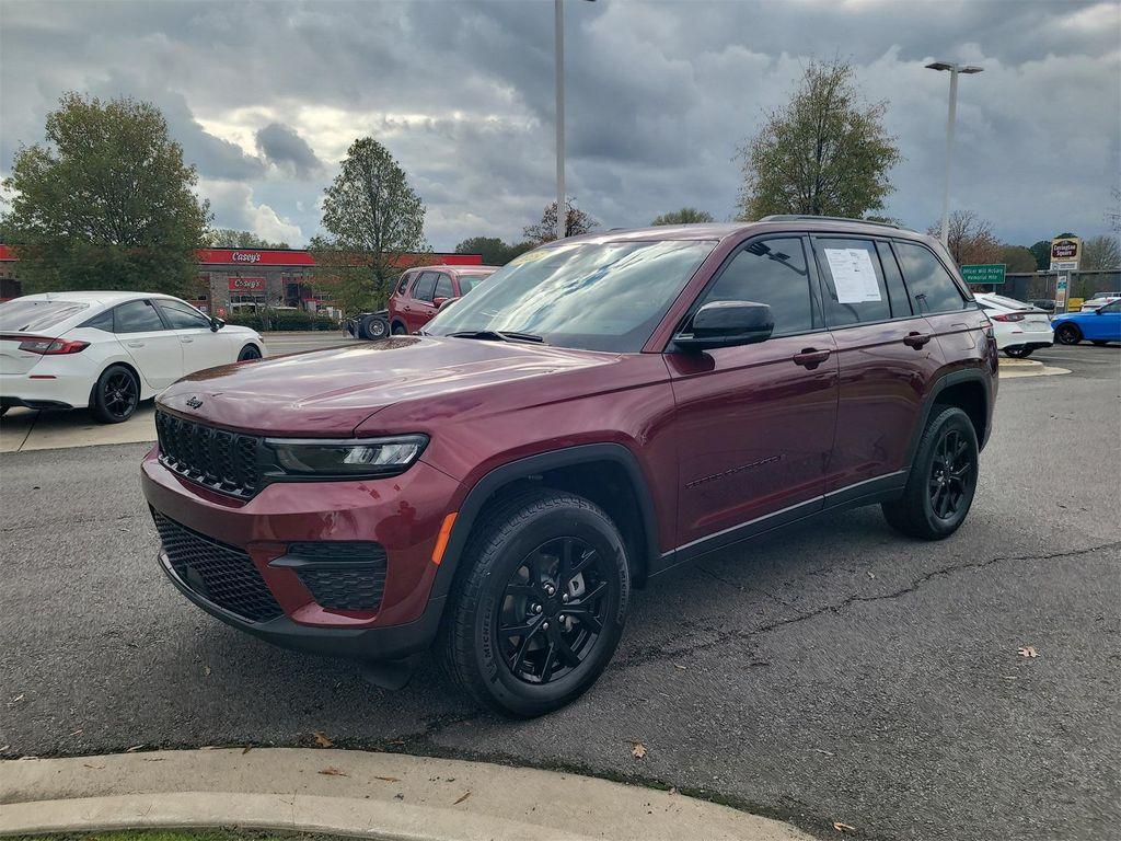 used 2025 Jeep Grand Cherokee car, priced at $34,359