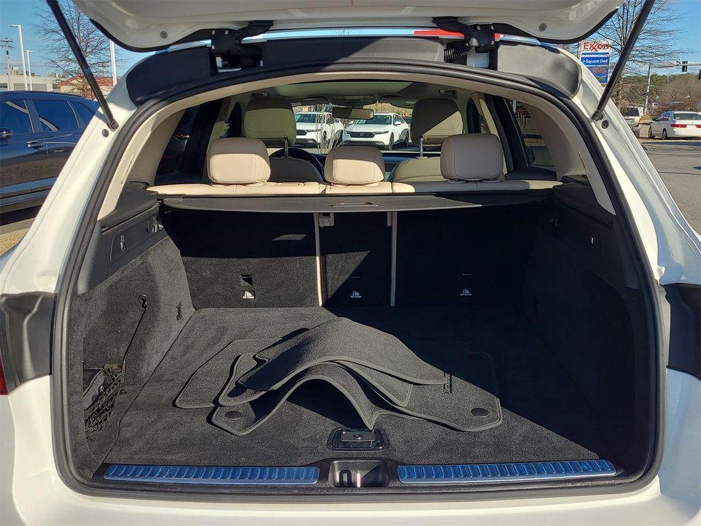 used 2020 Mercedes-Benz GLC 300 car, priced at $22,823