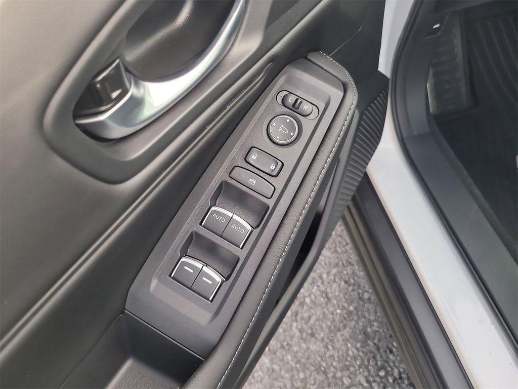 new 2025 Honda Accord Hybrid car, priced at $33,805