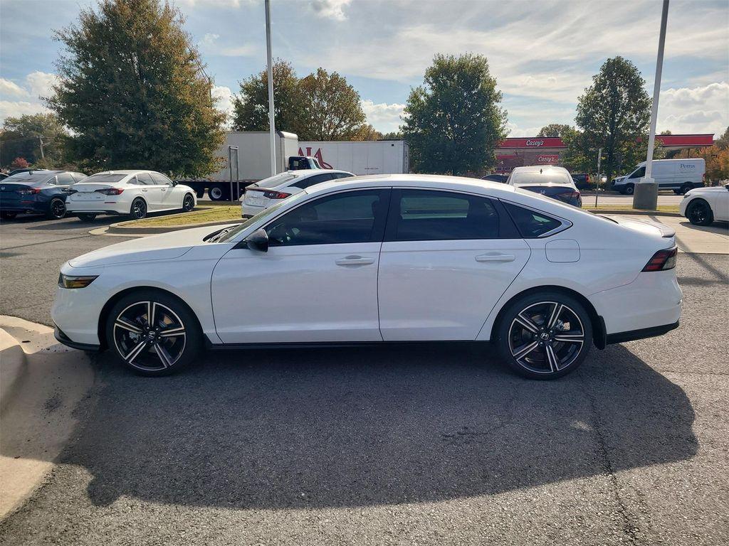 new 2025 Honda Accord Hybrid car, priced at $33,805