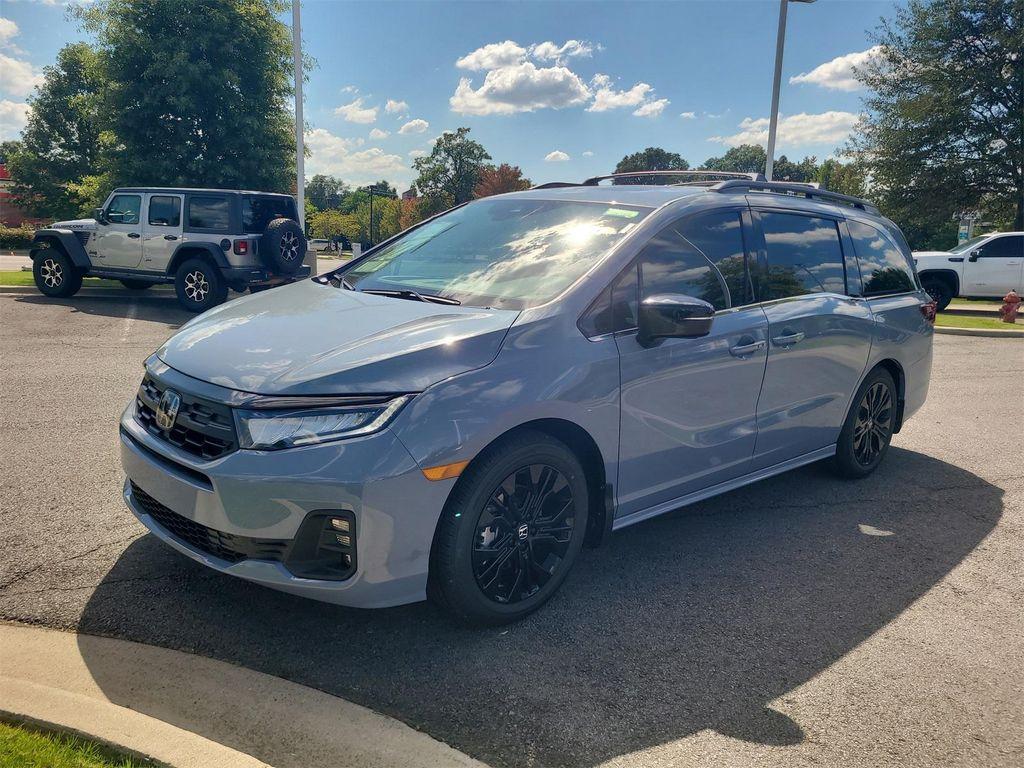 new 2026 Honda Odyssey car, priced at $44,243