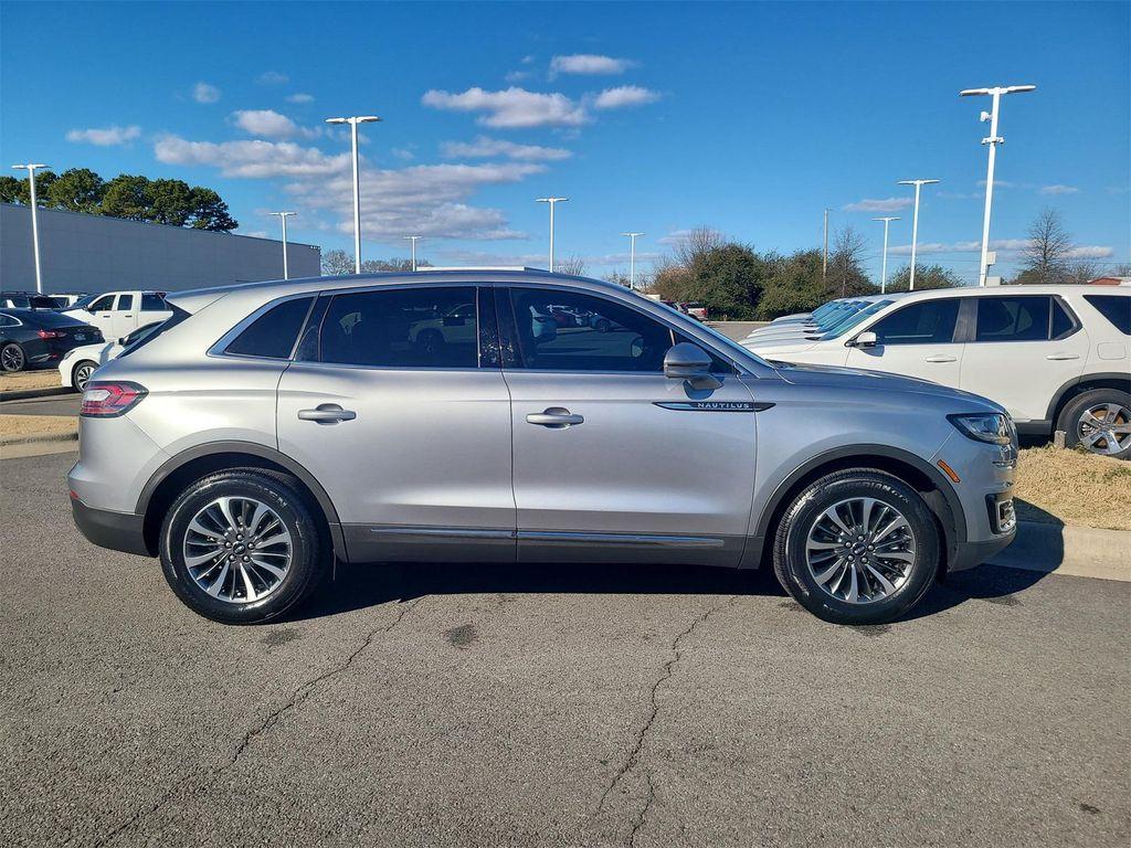 used 2020 Lincoln Nautilus car, priced at $18,592