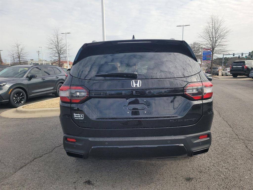 new 2026 Honda Pilot car, priced at $55,490