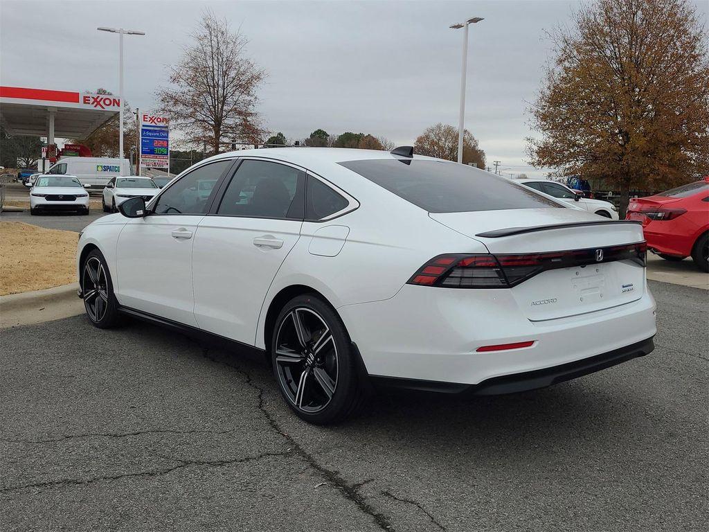 new 2025 Honda Accord Hybrid car, priced at $33,805