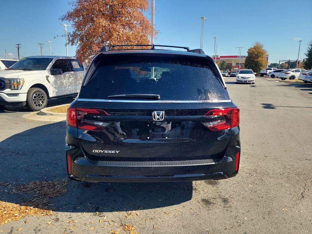 new 2026 Honda Odyssey car, priced at $42,184