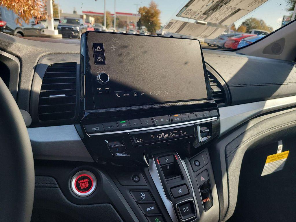 new 2026 Honda Odyssey car, priced at $42,184