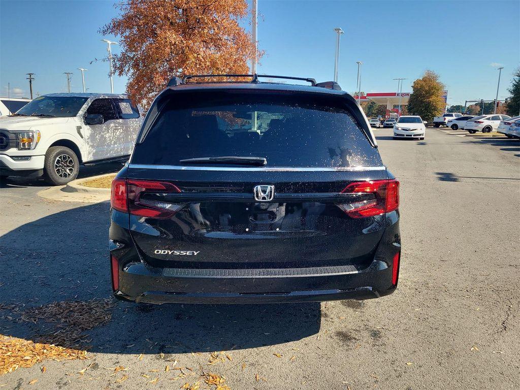 new 2026 Honda Odyssey car, priced at $42,183