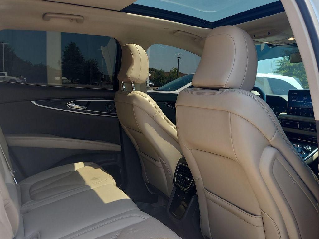 used 2022 Lincoln Nautilus car, priced at $31,876