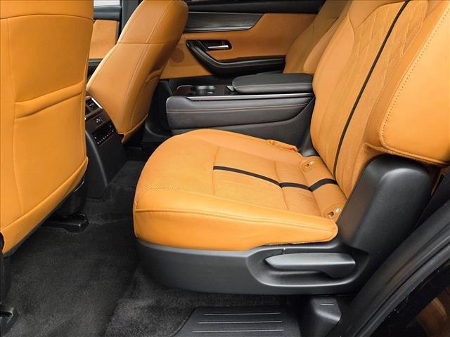 used 2024 Mazda CX-90 car, priced at $39,998