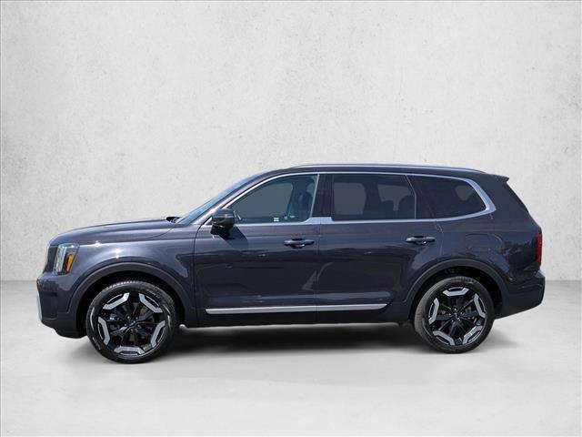 used 2025 Kia Telluride car, priced at $33,499