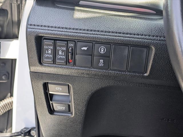 used 2024 Honda Odyssey car, priced at $32,759