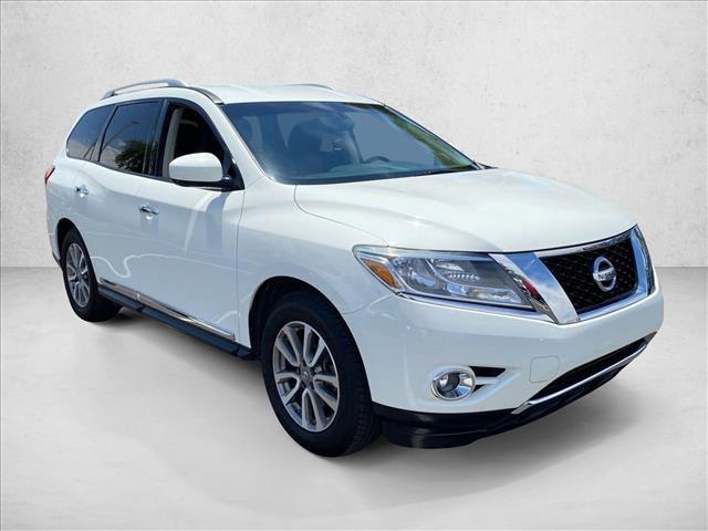 used 2015 Nissan Pathfinder car, priced at $10,984