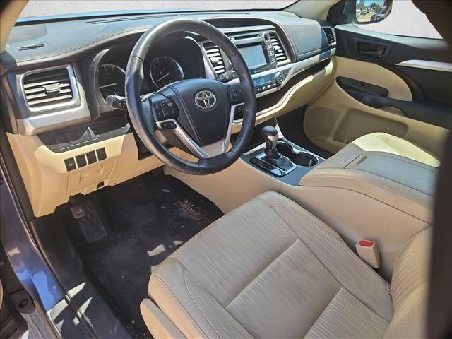 used 2015 Toyota Highlander car, priced at $17,778
