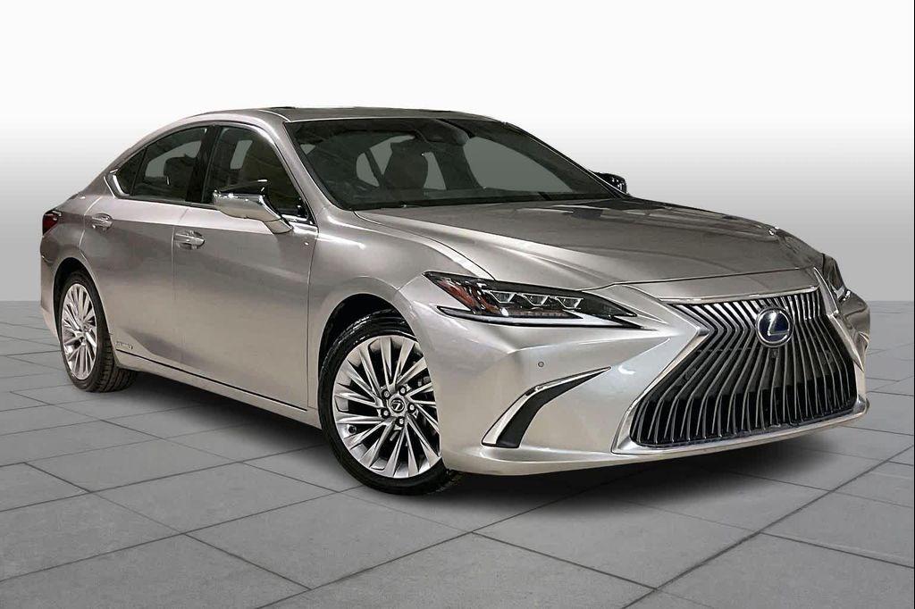 used 2021 Lexus ES 300h car, priced at $31,891