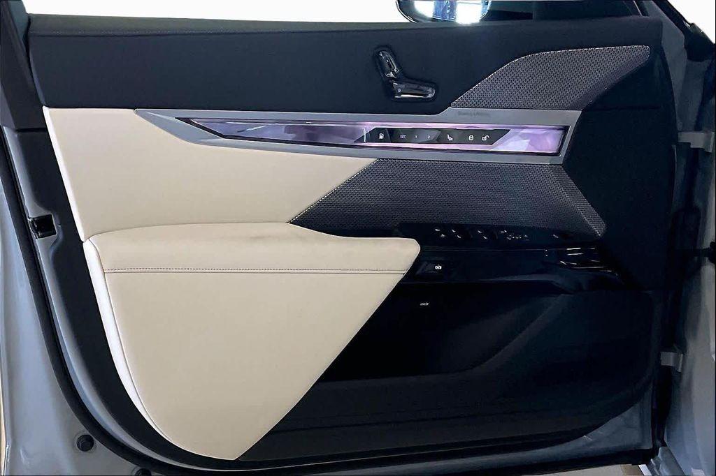 new 2026 BMW 750e car, priced at $120,014