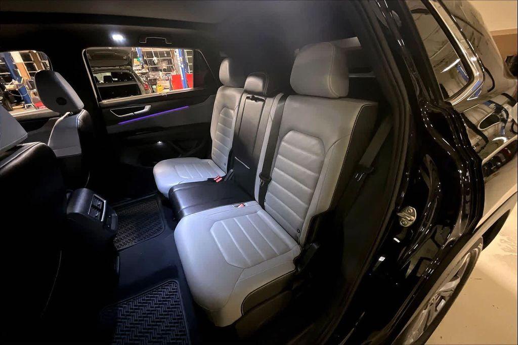 used 2024 Volkswagen Atlas Cross Sport car, priced at $32,893